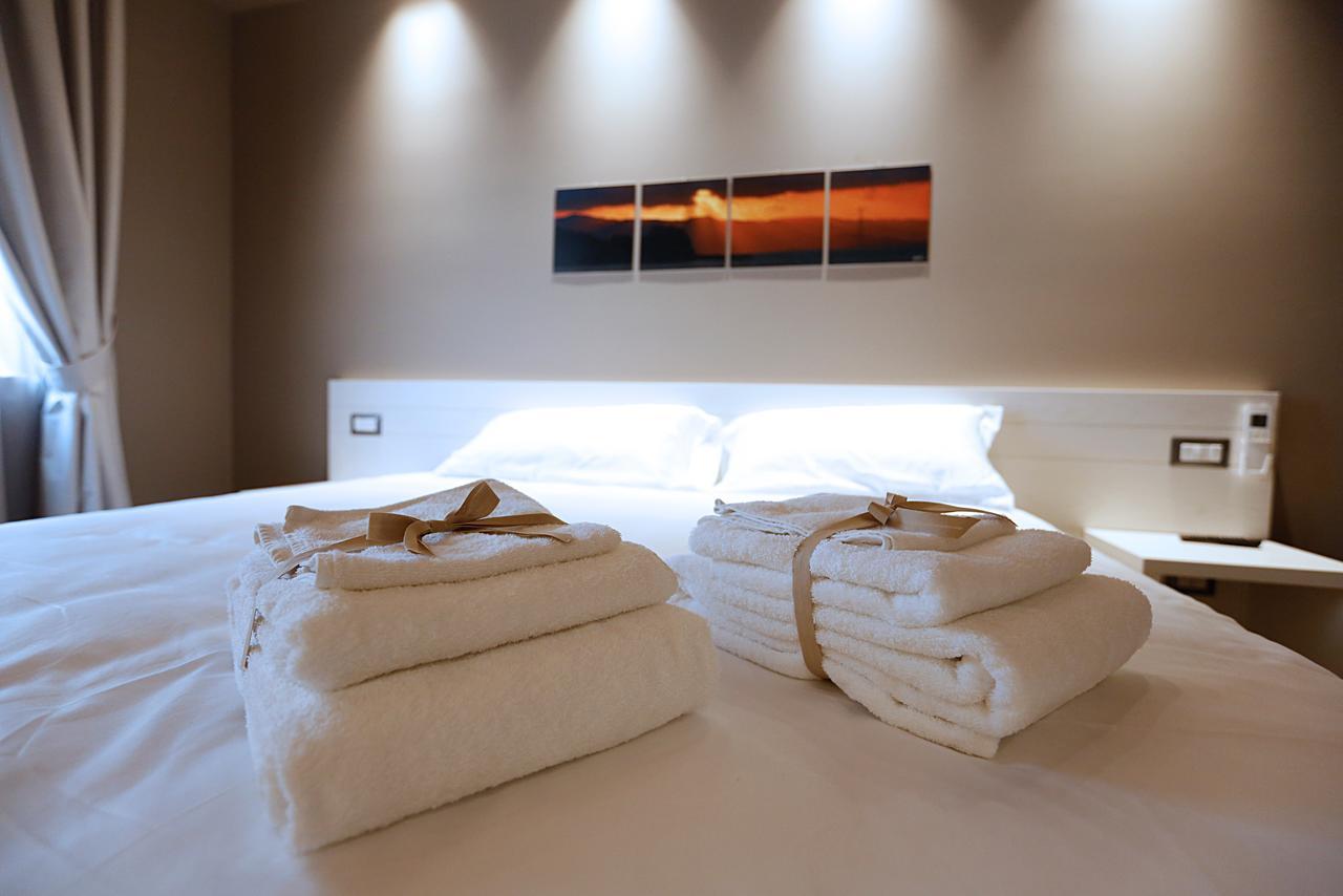 Il Casato Deluxe Rooms Scilla Extérieur photo